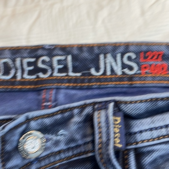 Diesel Women’s Slim Skinny Cropped Denim Jeans Size 32 - Picture 4 of 8